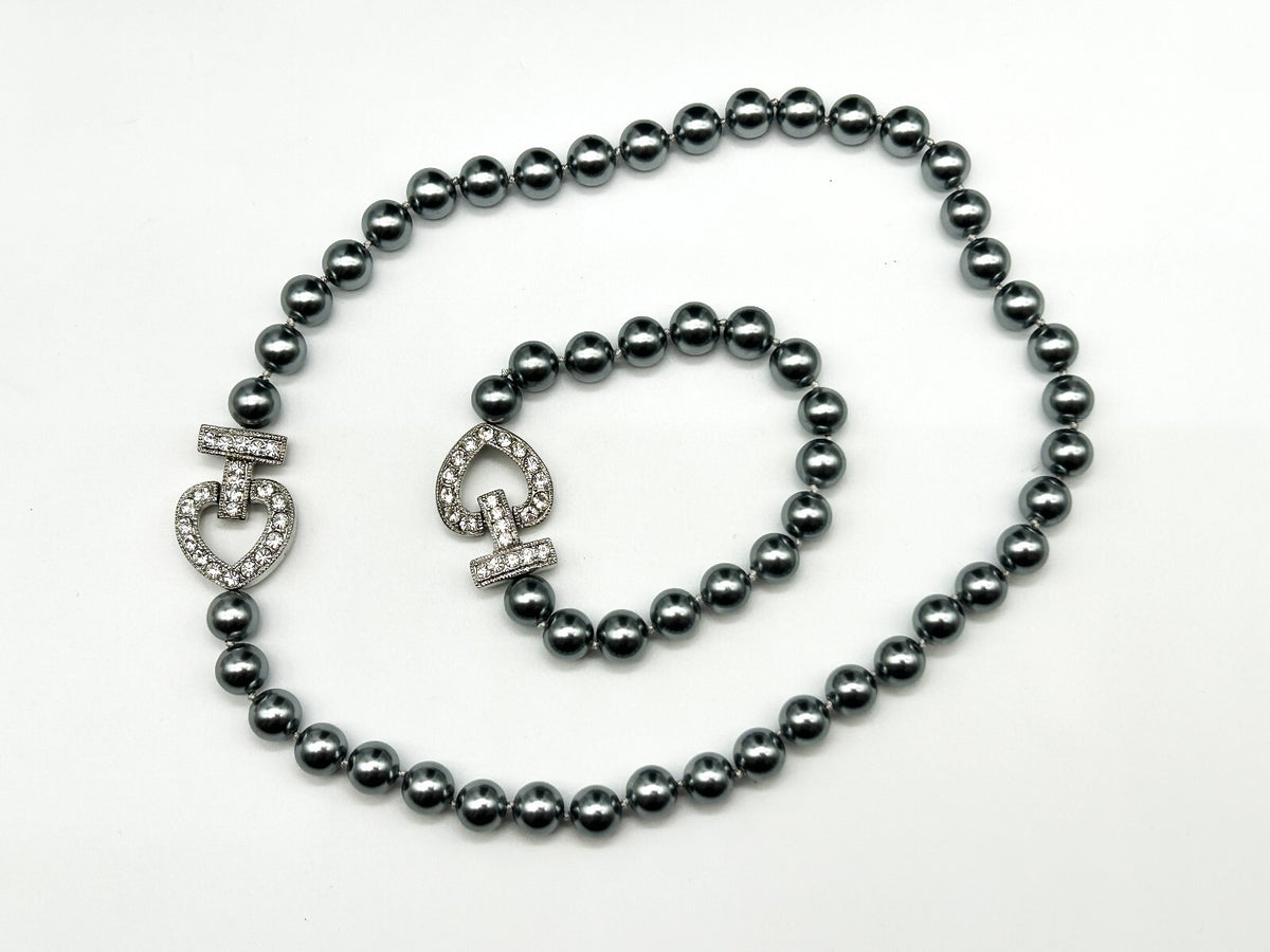 Vintage Grey Faux Pearl Necklace Bracelet Set Rhinestone Heart Clasp 19” 8.5”