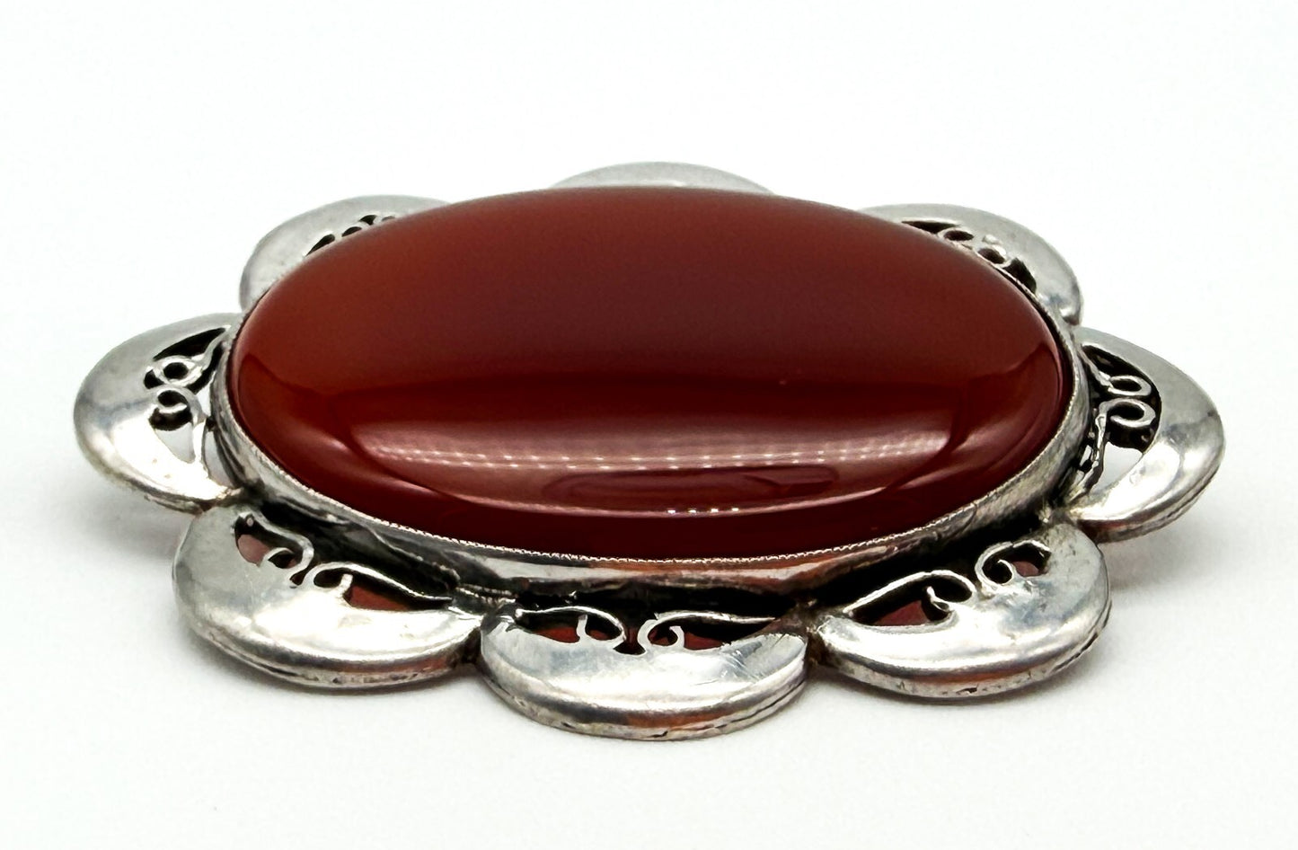 Vintage Carnelian Silver Plated Statement Brooch Oval Gemstone Scalloped Pin
