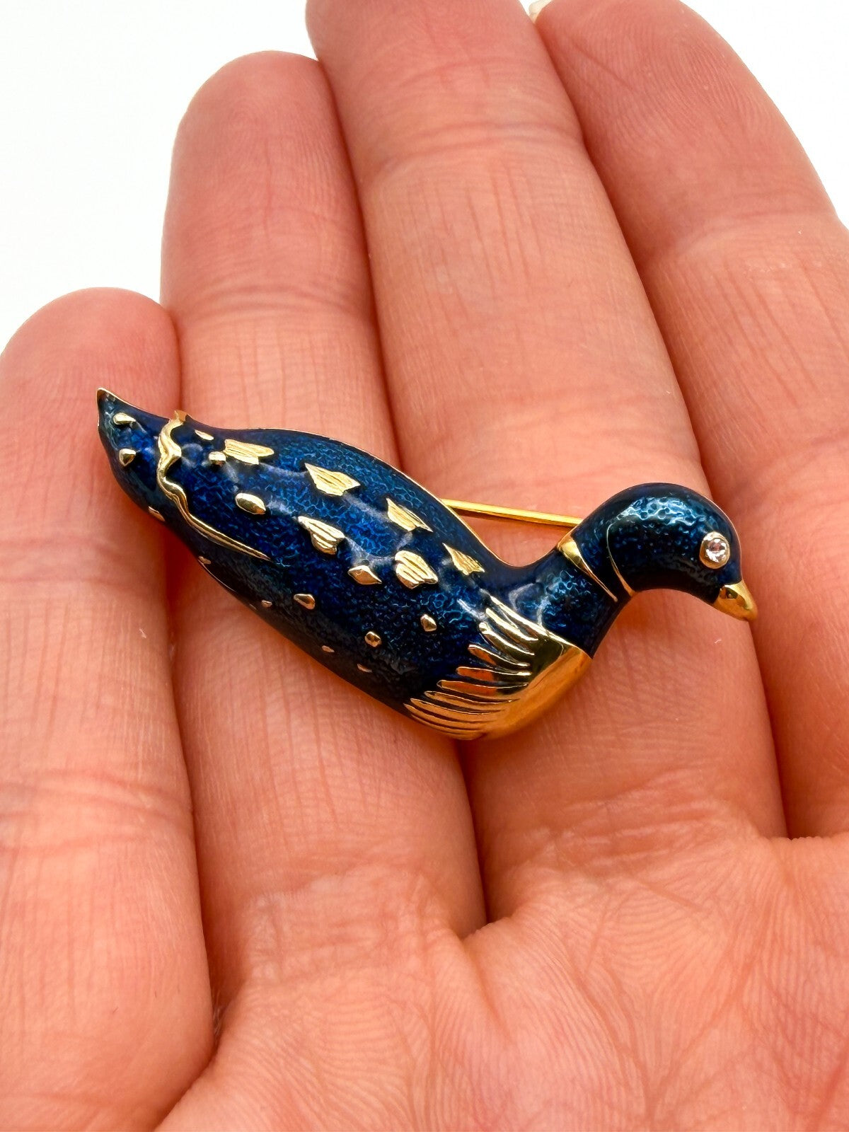 Vintage Blue Enamel Duck Bird Brooch Gold Tone Rhinestone Eye Pin