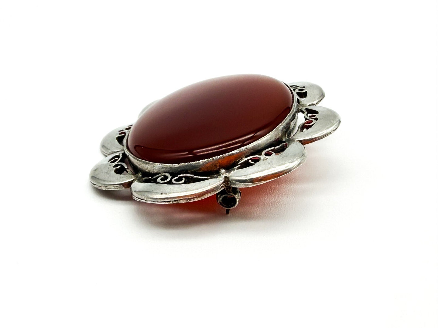 Vintage Carnelian Silver Plated Statement Brooch Oval Gemstone Scalloped Pin
