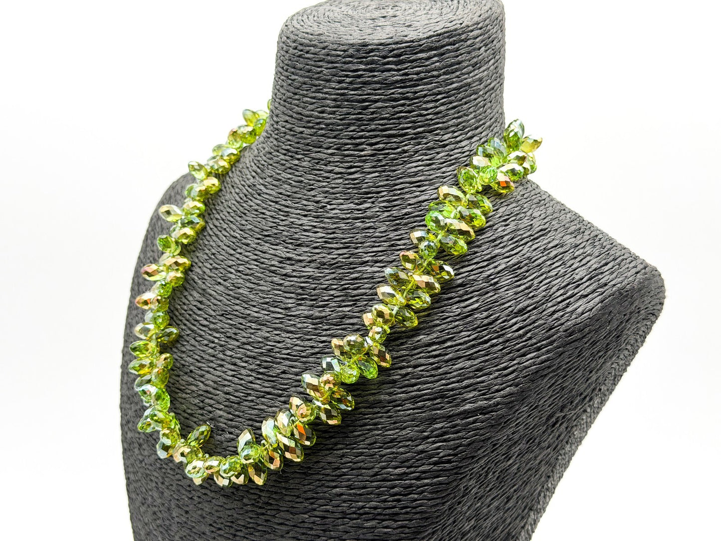 Swarovski Beads Green Crystal Necklace Faceted Teardrop Beads Gold Tone Toggle