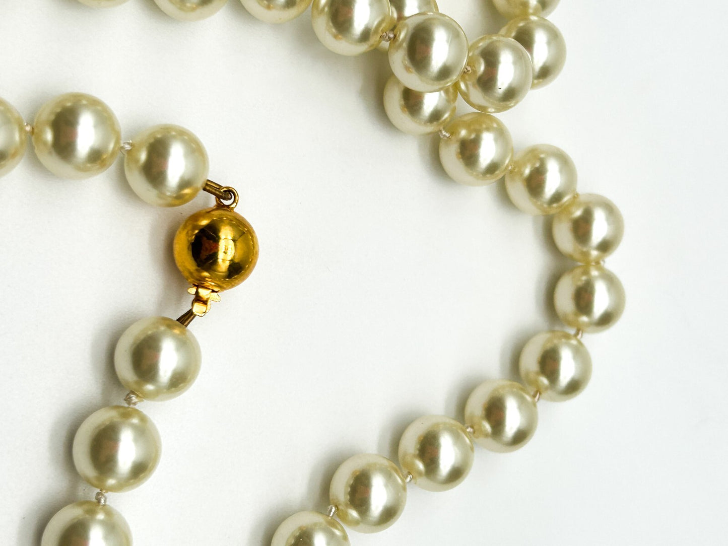 Vintage Cabouchon Faux Pearl Necklace Glass Pearls Hand Knotted Gold Tone Clasp