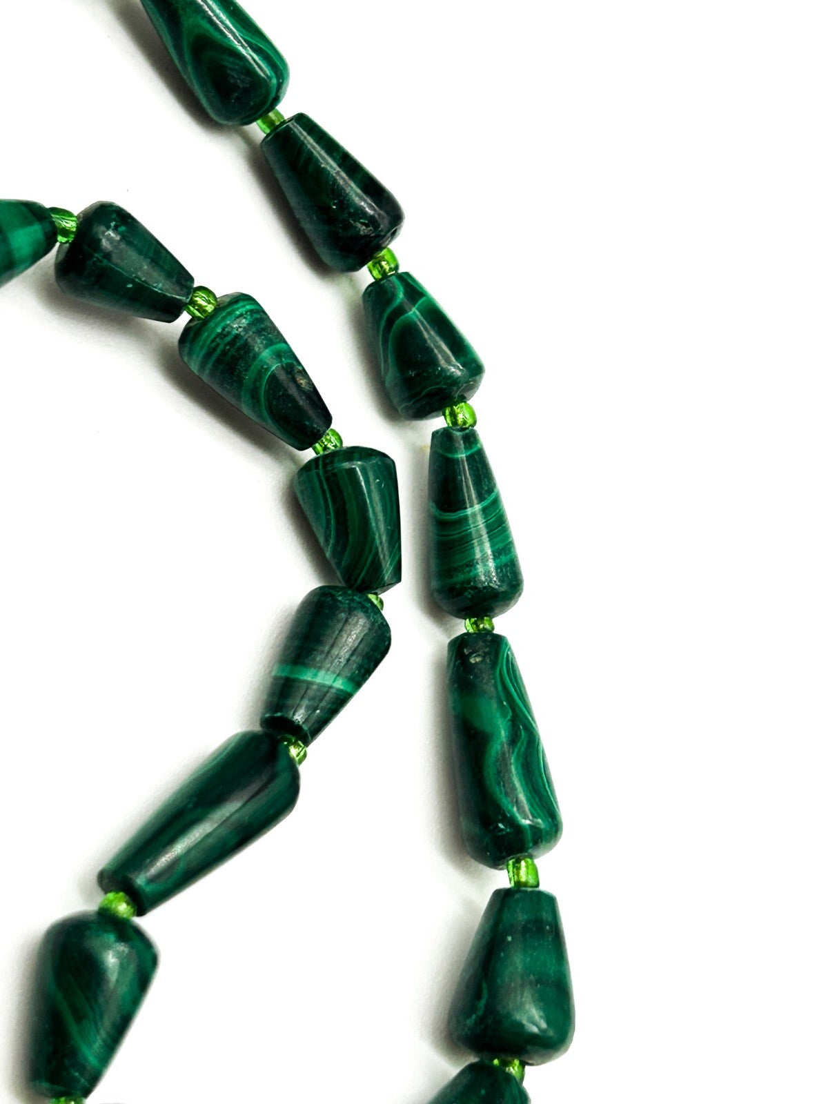 Vintage Genuine Malachite Bead Necklace Green Gemstone Cone Beads 15.5”