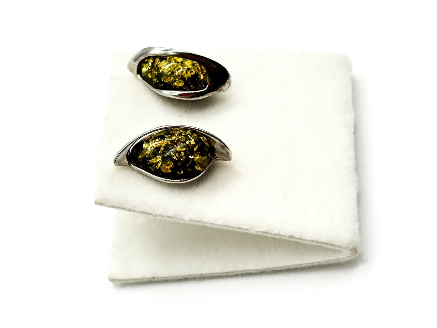 925 Sterling Silver Genuine Green Baltic Amber Leaf Stud Earrings Tested