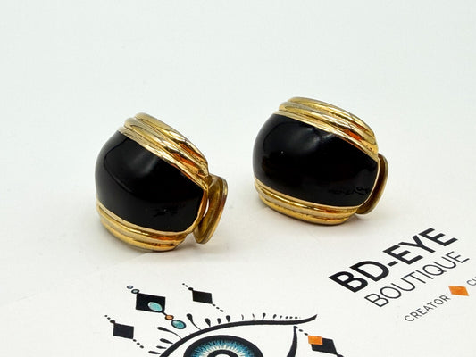 Vintage Black Gold Tone Clip On Earrings Ribbed Domed Retro Statement