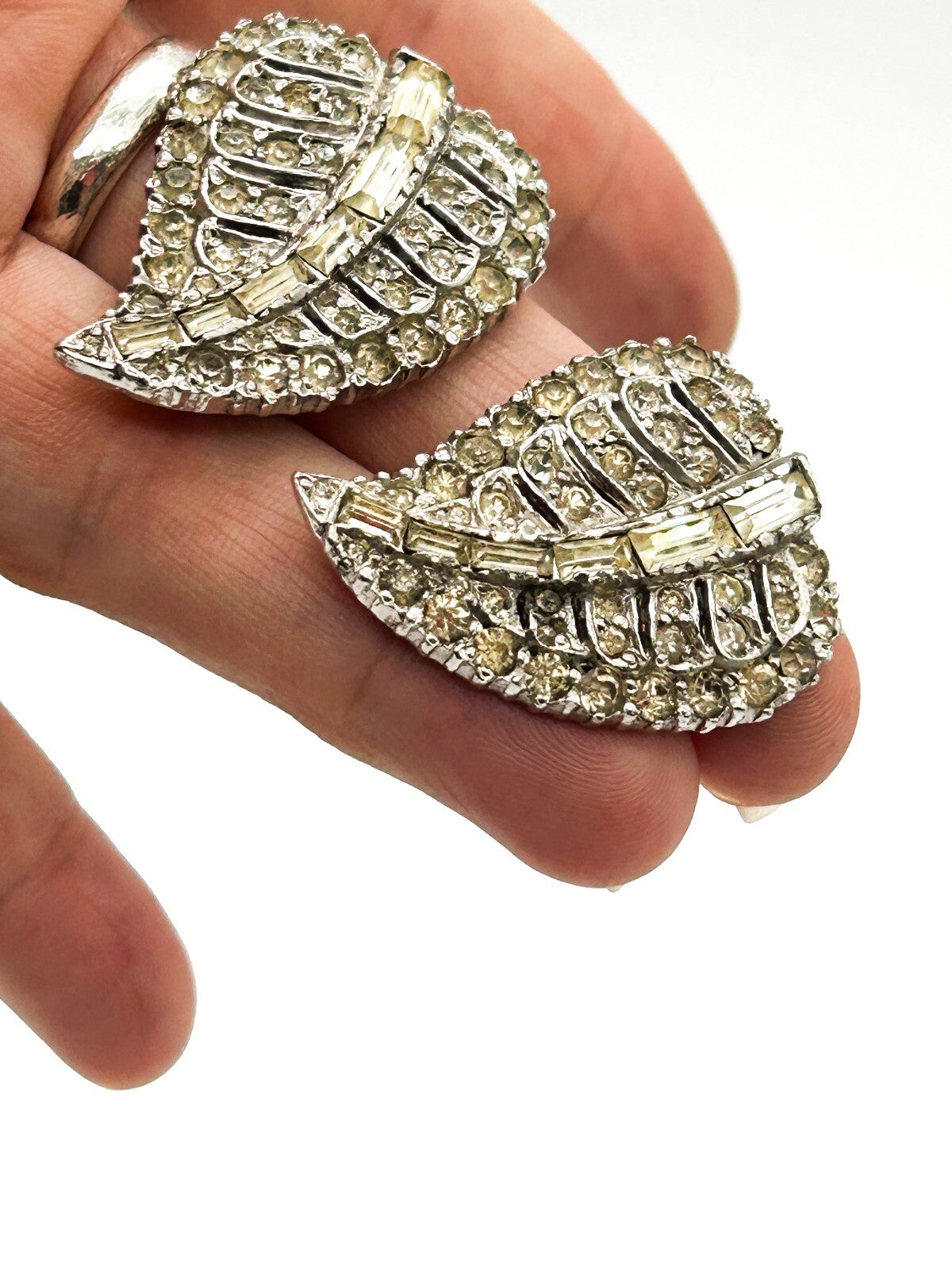 Vintage Rhinestone Duette Dress Clips Brooch Art Deco Style Baguette READ