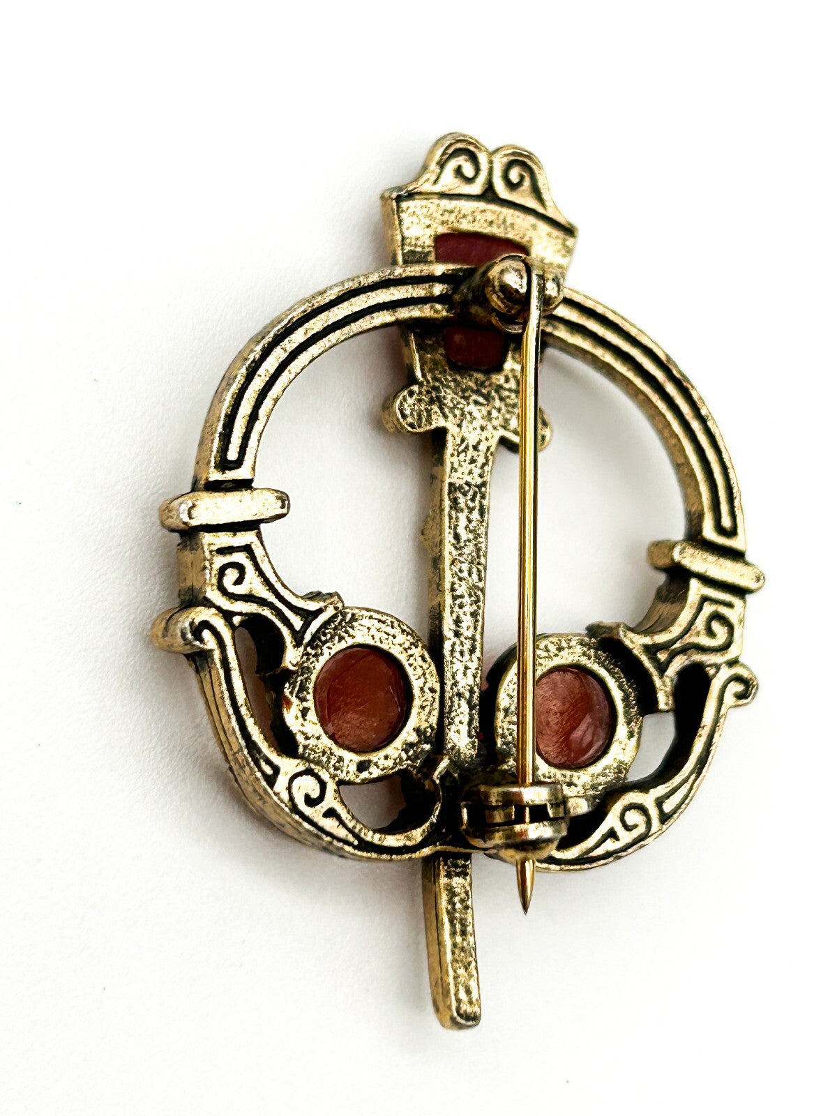 Vintage Celtic Penannular Brooch Faux Carnelian Glass Gold Tone Scarf Pin