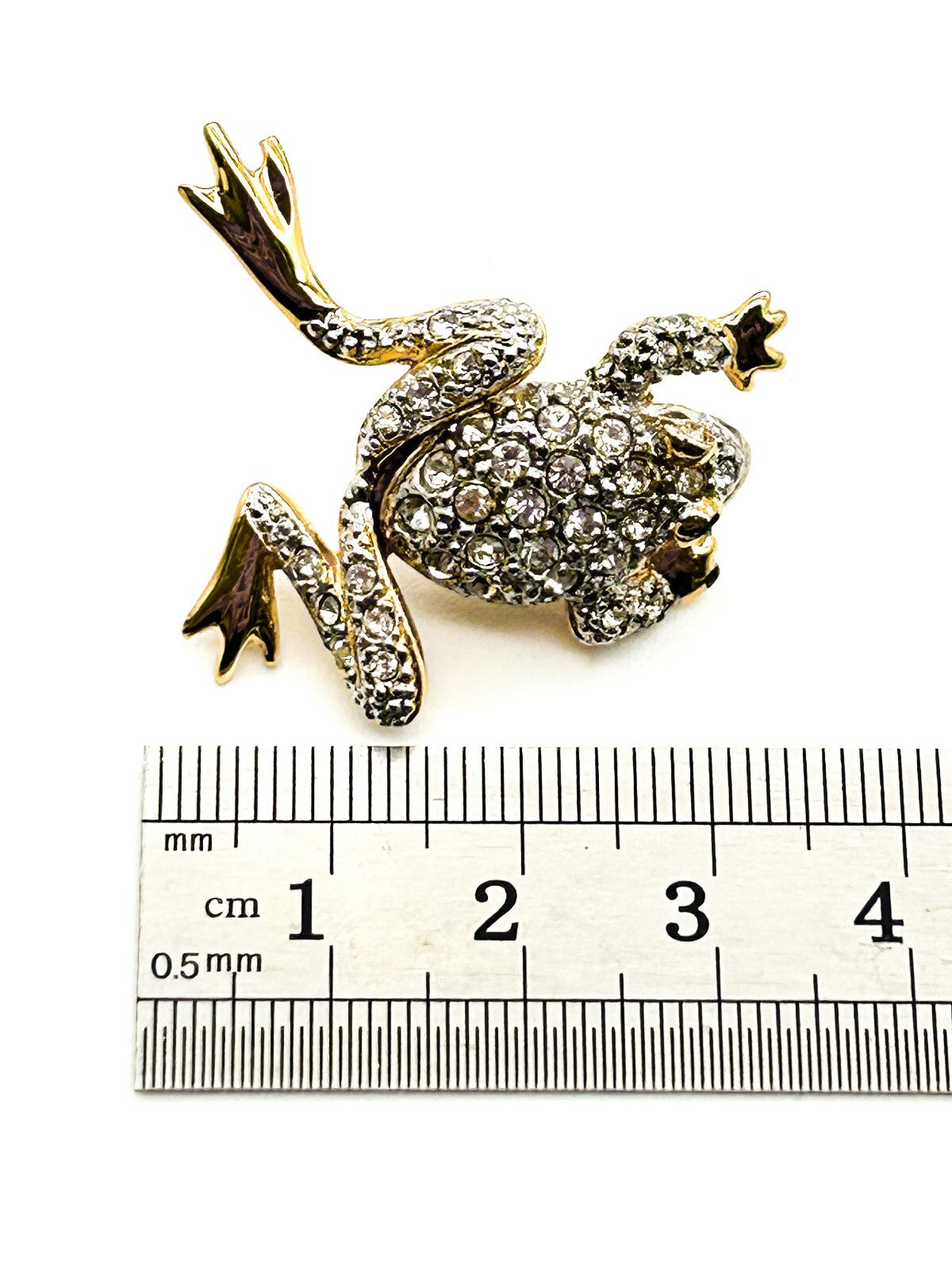Vintage Articulated Legs Frog Gold Tone Pave Rhinestone Novelty Animal Pin Fun
