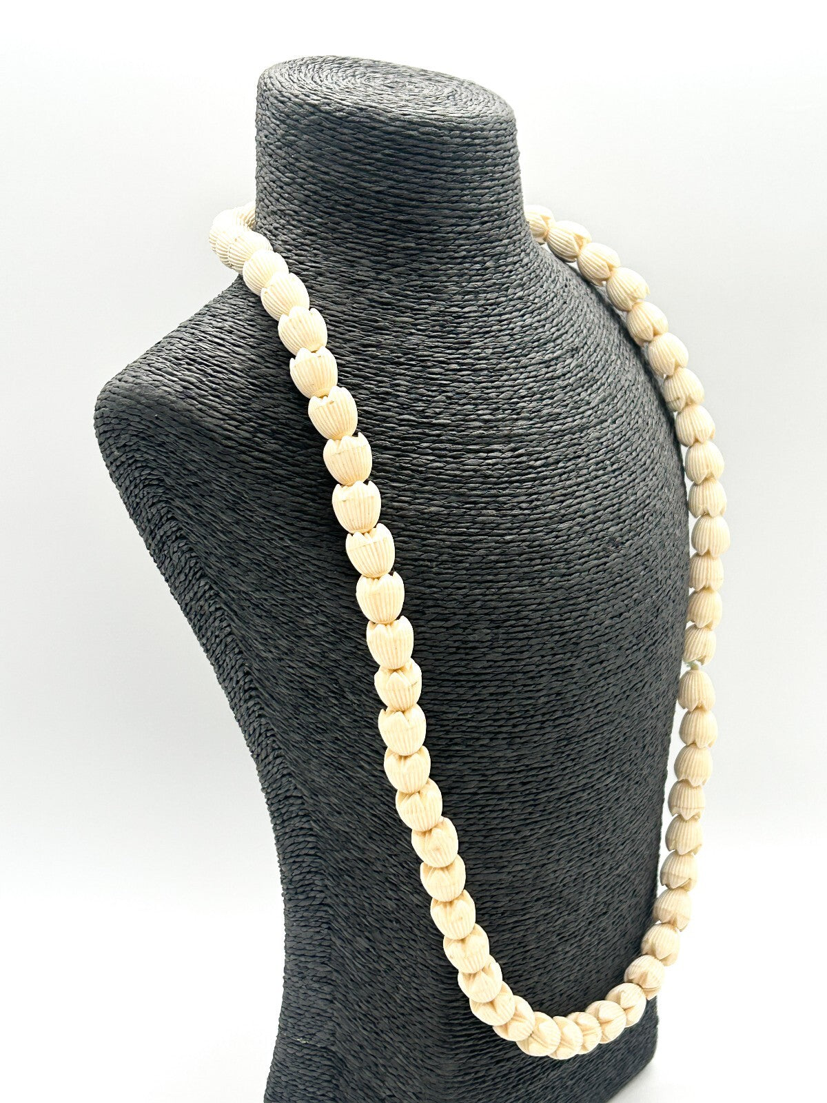 Vintage Carved Celluloid Flower Bud Necklace Cream Ribbed Bead Long Strand