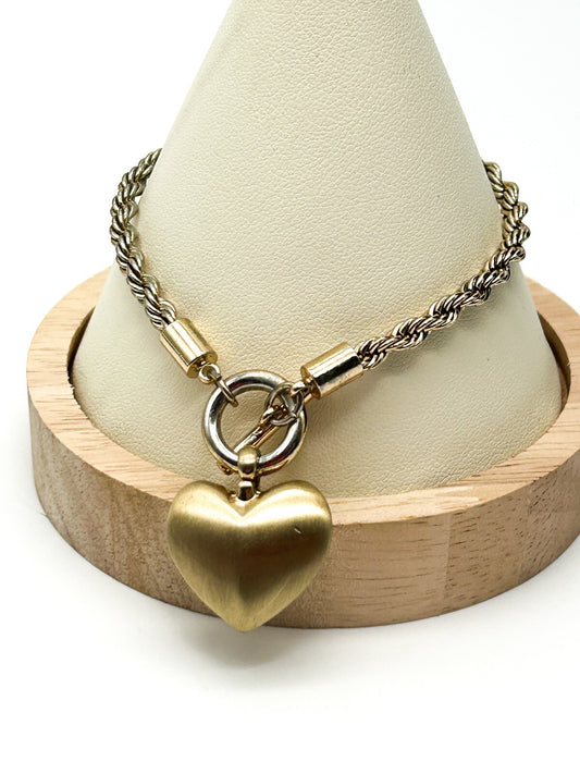 Vintage Gold Tone Rope Chain Bracelet Love Heart Charm Toggle Clasp Bracelet