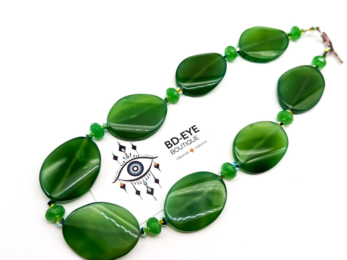 Chunky Green Agate Statement Necklace Faceted Glass Aurora Borealis Beads