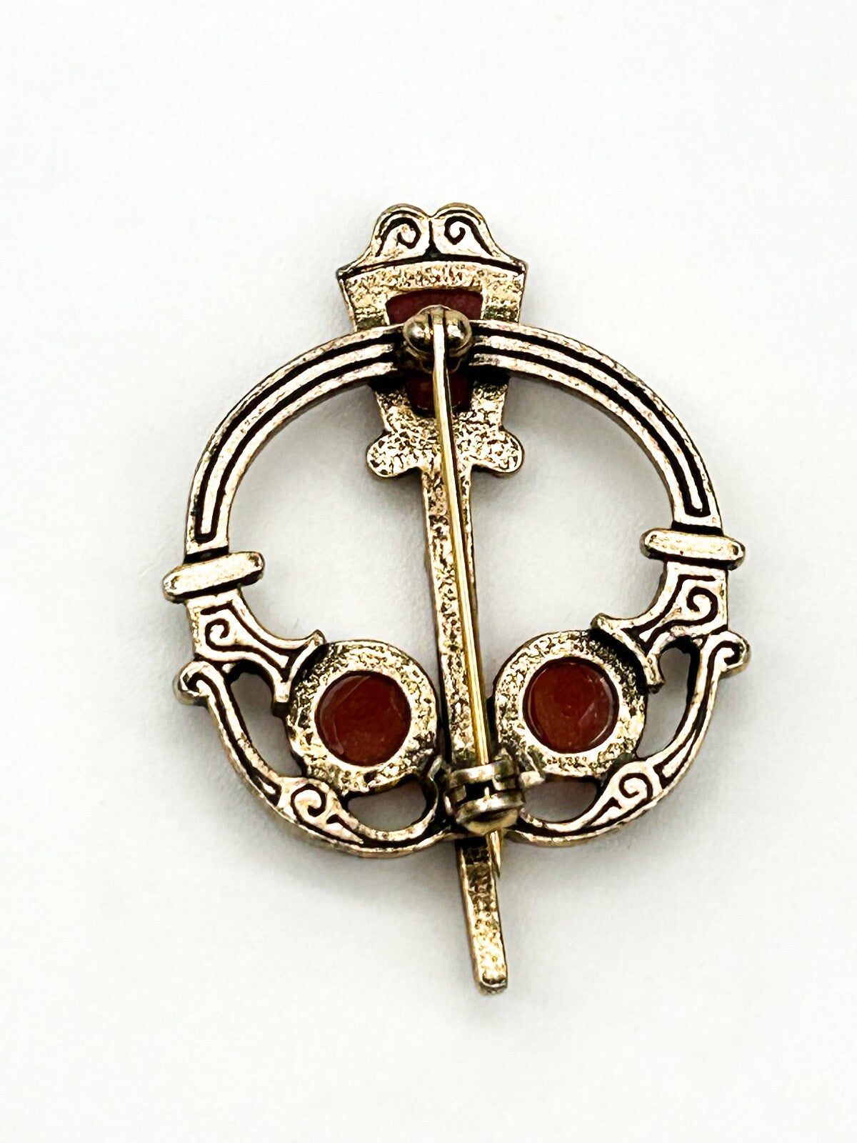 Vintage Celtic Penannular Brooch Faux Carnelian Glass Gold Tone Scarf Pin