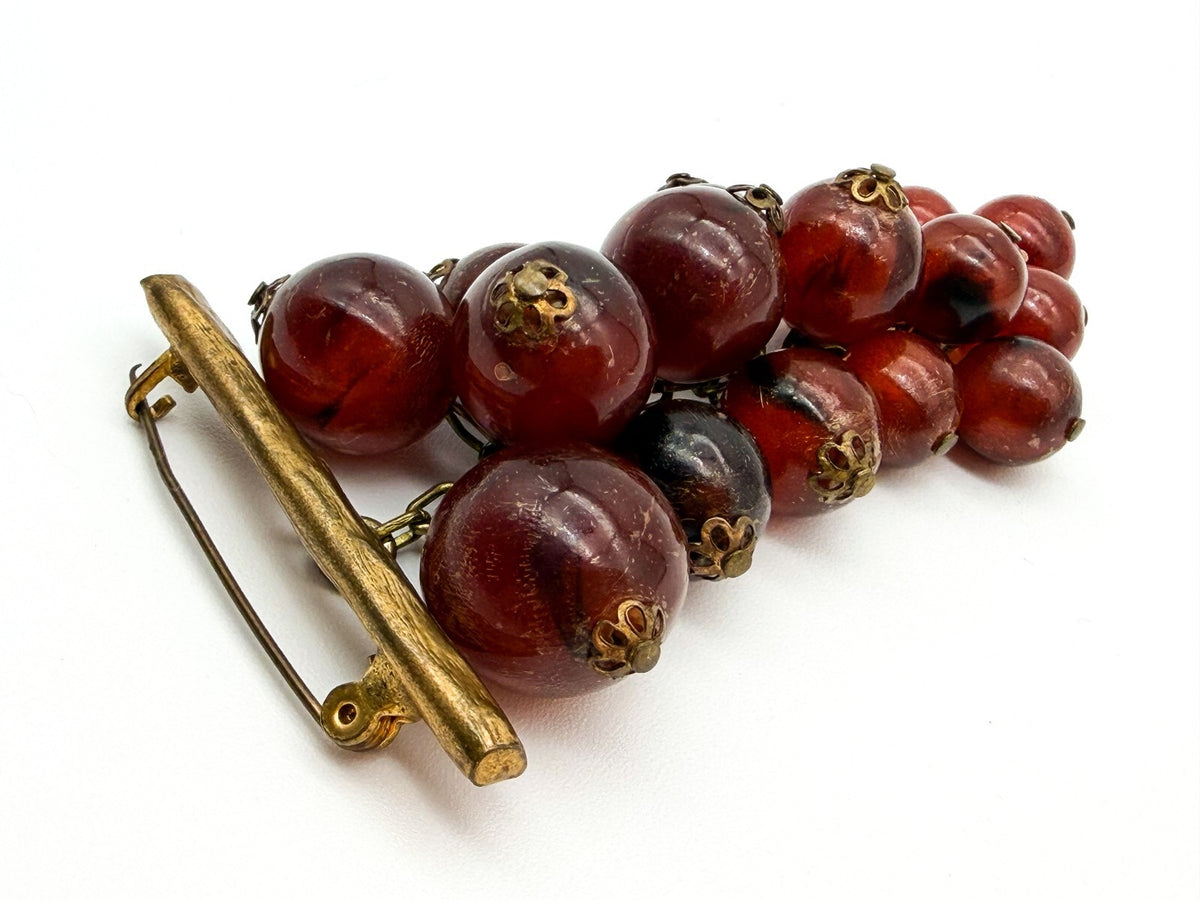 Vintage Cha Cha Lucite Grape Cluster Brooch Red Berry Gold Tone Pin 3.5 Inch