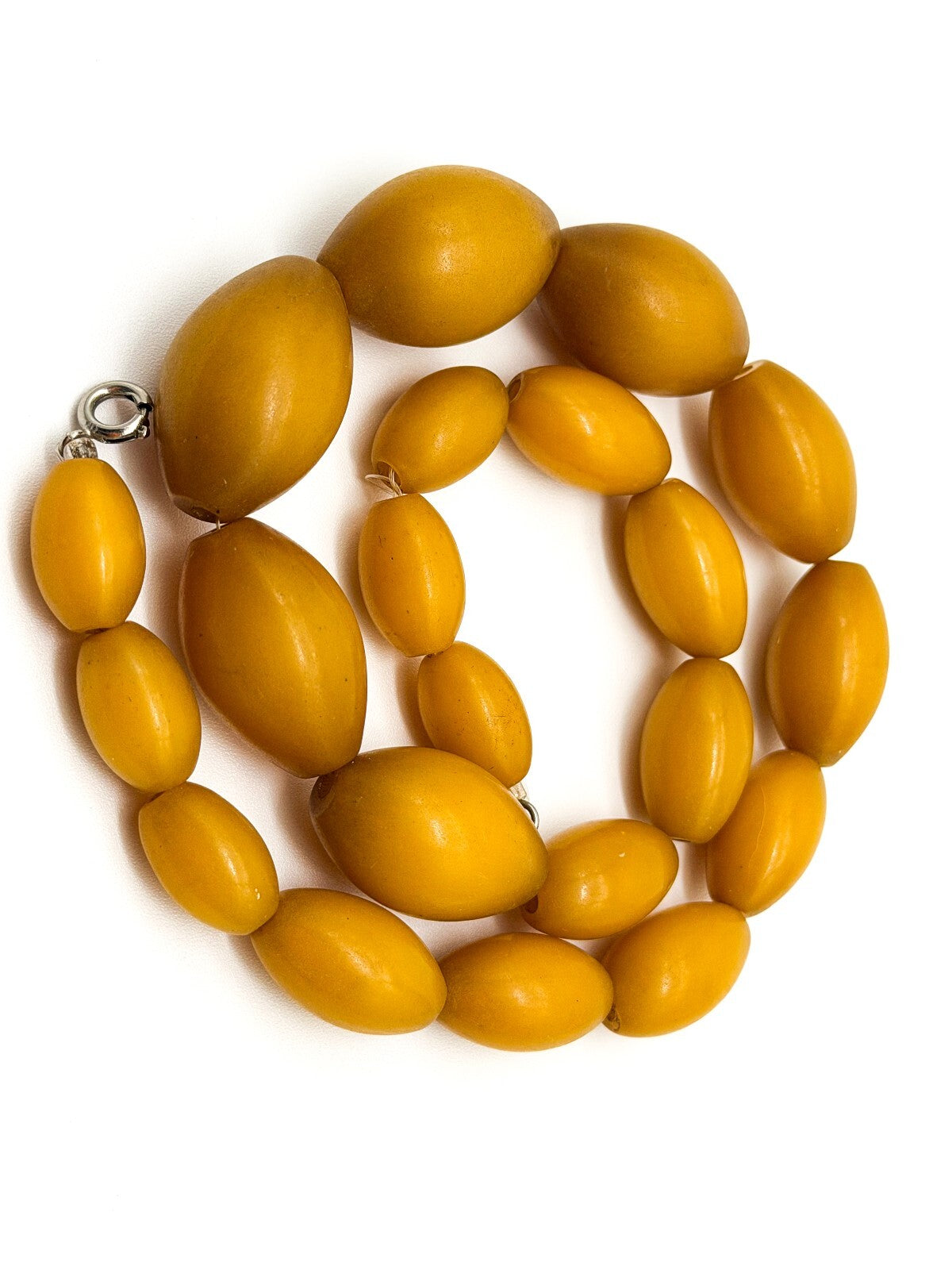 Vintage Butterscotch Phenolic Resin Bead Necklace Mid Century 17.5”