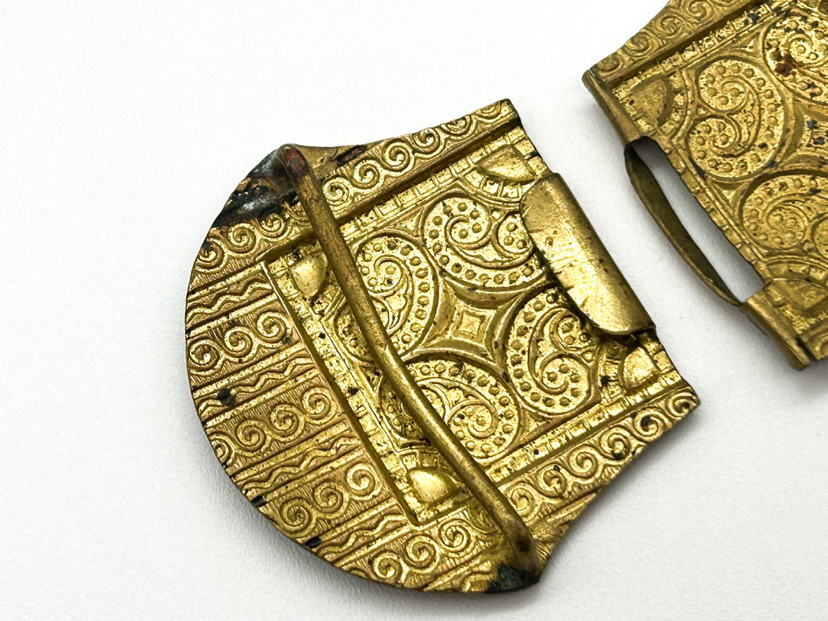 Vintage Ornate Brass Gold Tone Belt Buckle Embossed Scroll Pattern Black Metal