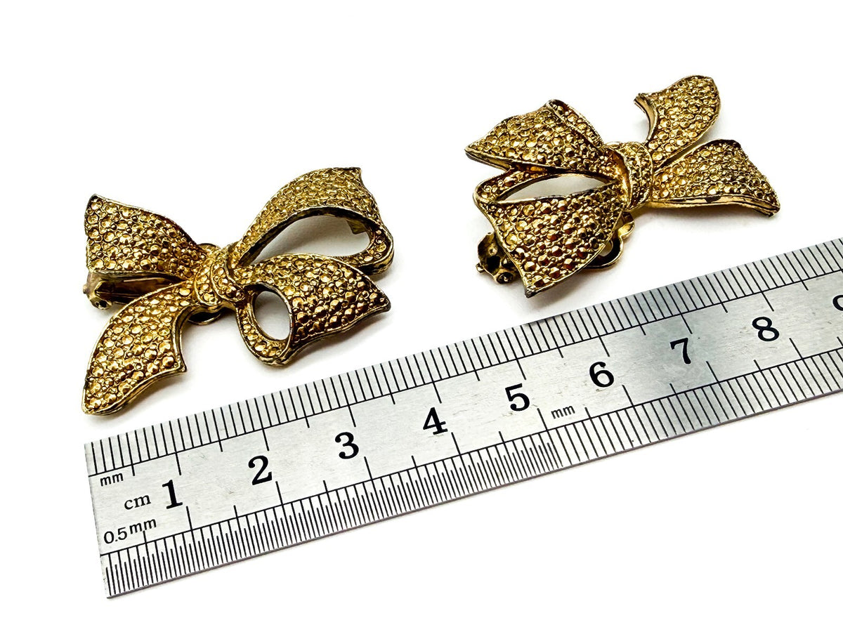 Vintage Gold Tone Bow Clip On Earrings Textured Statement 1980s Style