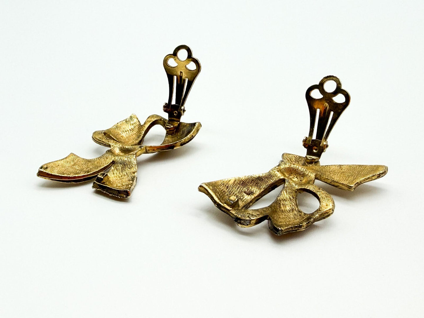 Vintage Gold Tone Bow Clip On Earrings Textured Statement 1980s Style