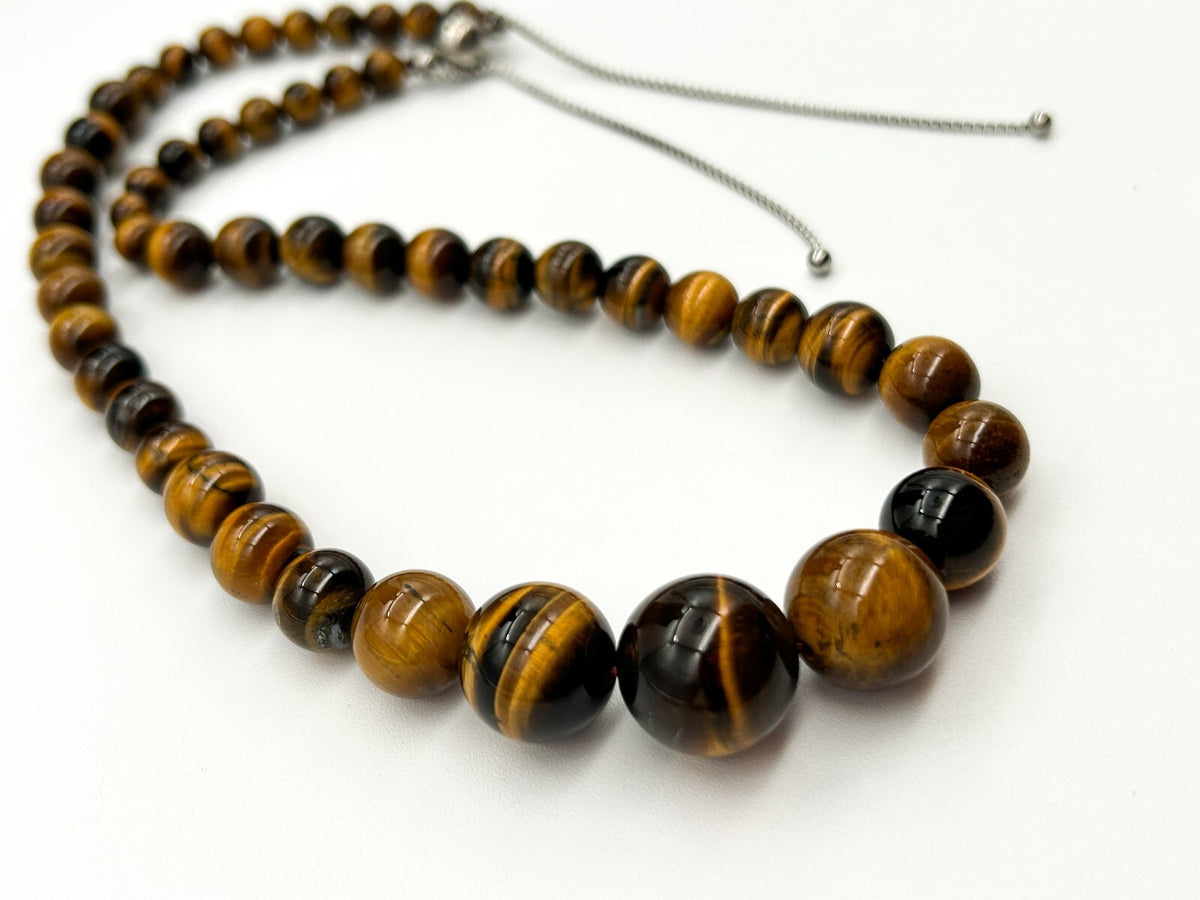 Graduated Tiger’s Eye Gemstone Necklace Magnetic Bolo Clasp