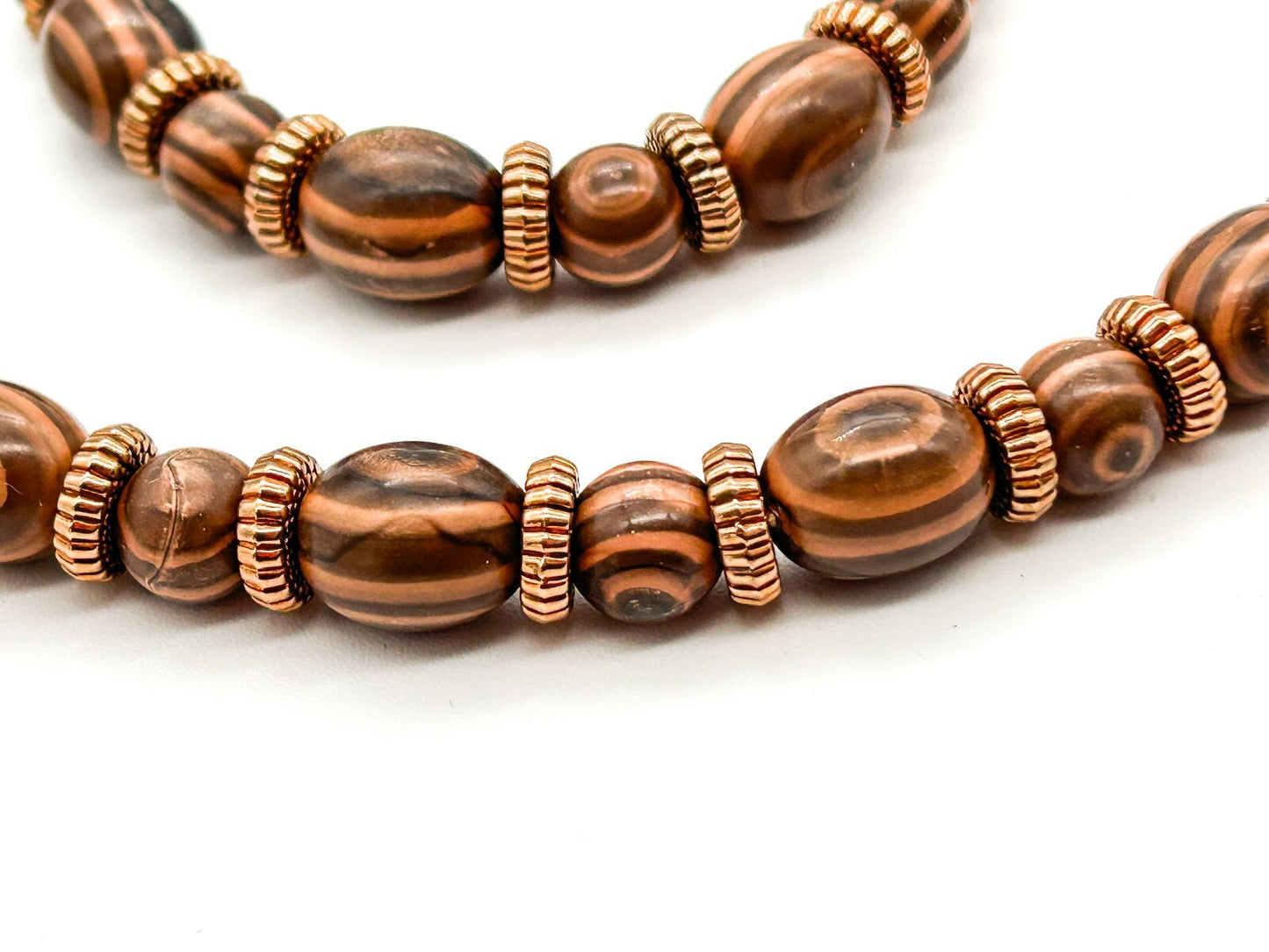 BD-Eye Boutique Upcycled Tan Brown Acrylic Jewellery Set Necklace Bracelet