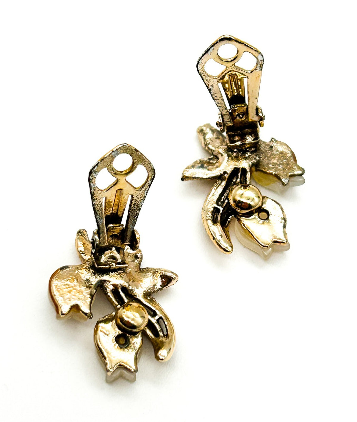 Vintage Gold Tone Thermoset Lucite Tulip Flower Clip On Earrings 1950s Retro