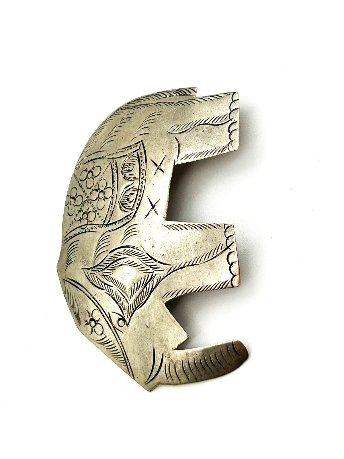 Vintage Silver Tone Etched Elephant Brooch Figural Animal Pin Ethnic Style 6cm