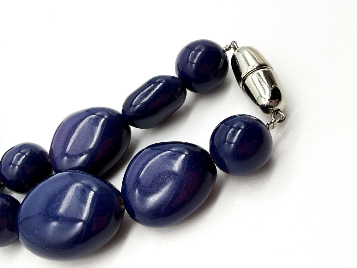 Vintage Blue Acrylic Graduated Beaded Necklace Retro Statement 20.5”