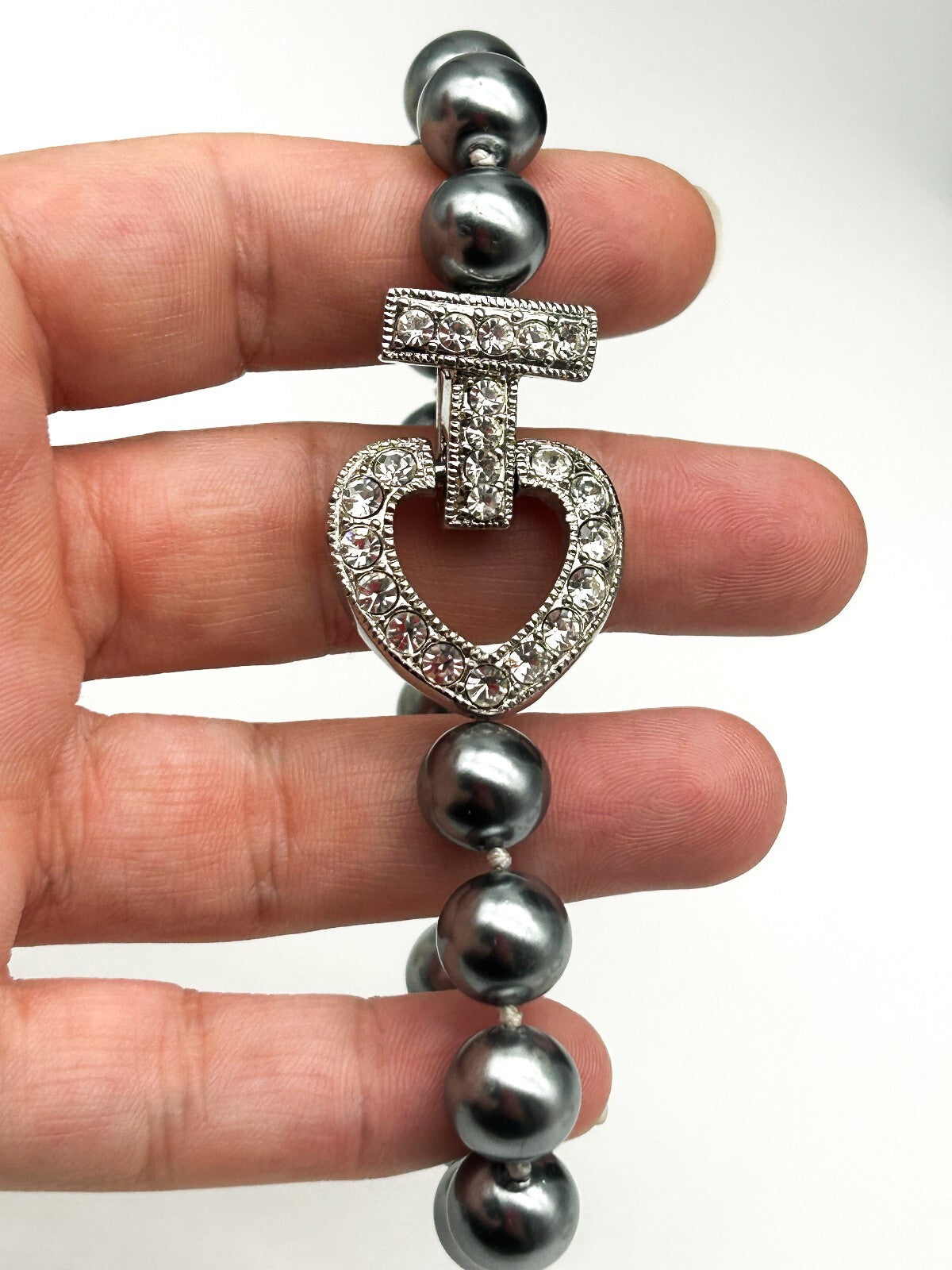 Vintage Grey Faux Pearl Necklace Bracelet Set Rhinestone Heart Clasp 19” 8.5”