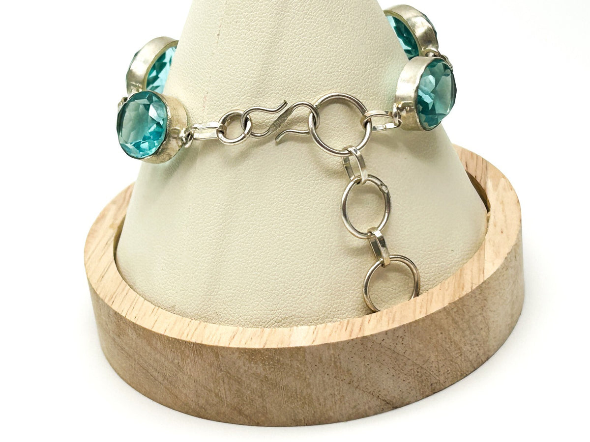 Vintage Aqua Blue Faceted Glass Cabochon Bracelet Silver Tone Open Back Bezel