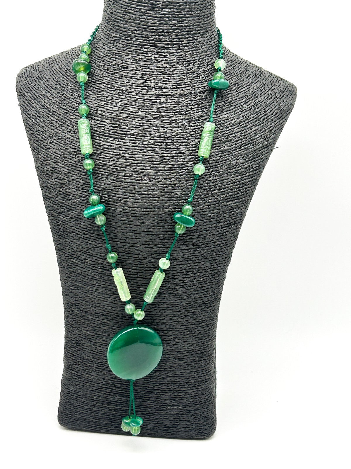 Vintage Green Aventurine Necklace Macrame Disc Pendant Boho Gemstone Tassel