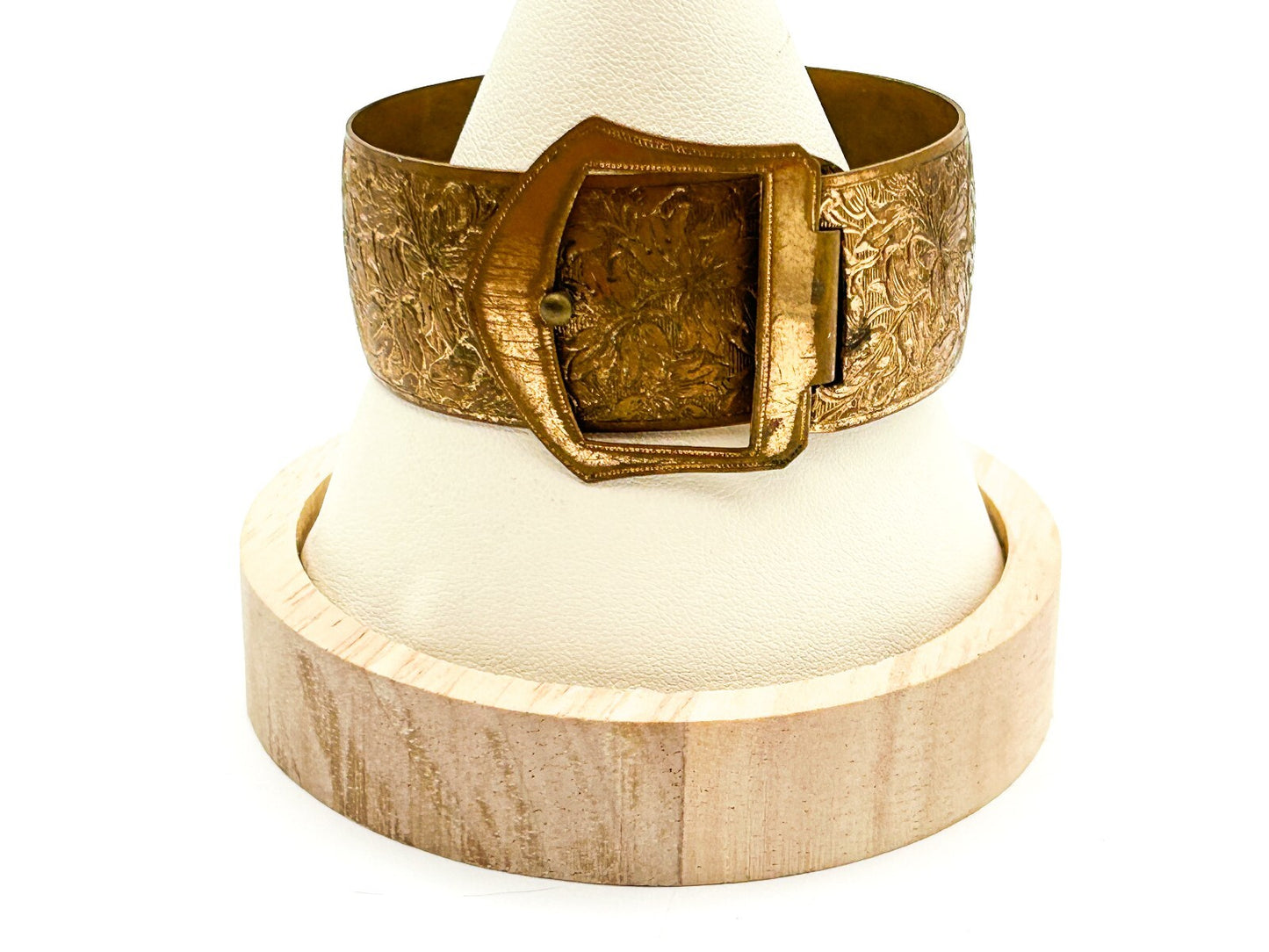 Vintage Ornate Gold Tone Buckle Bangle Embossed Floral Bracelet