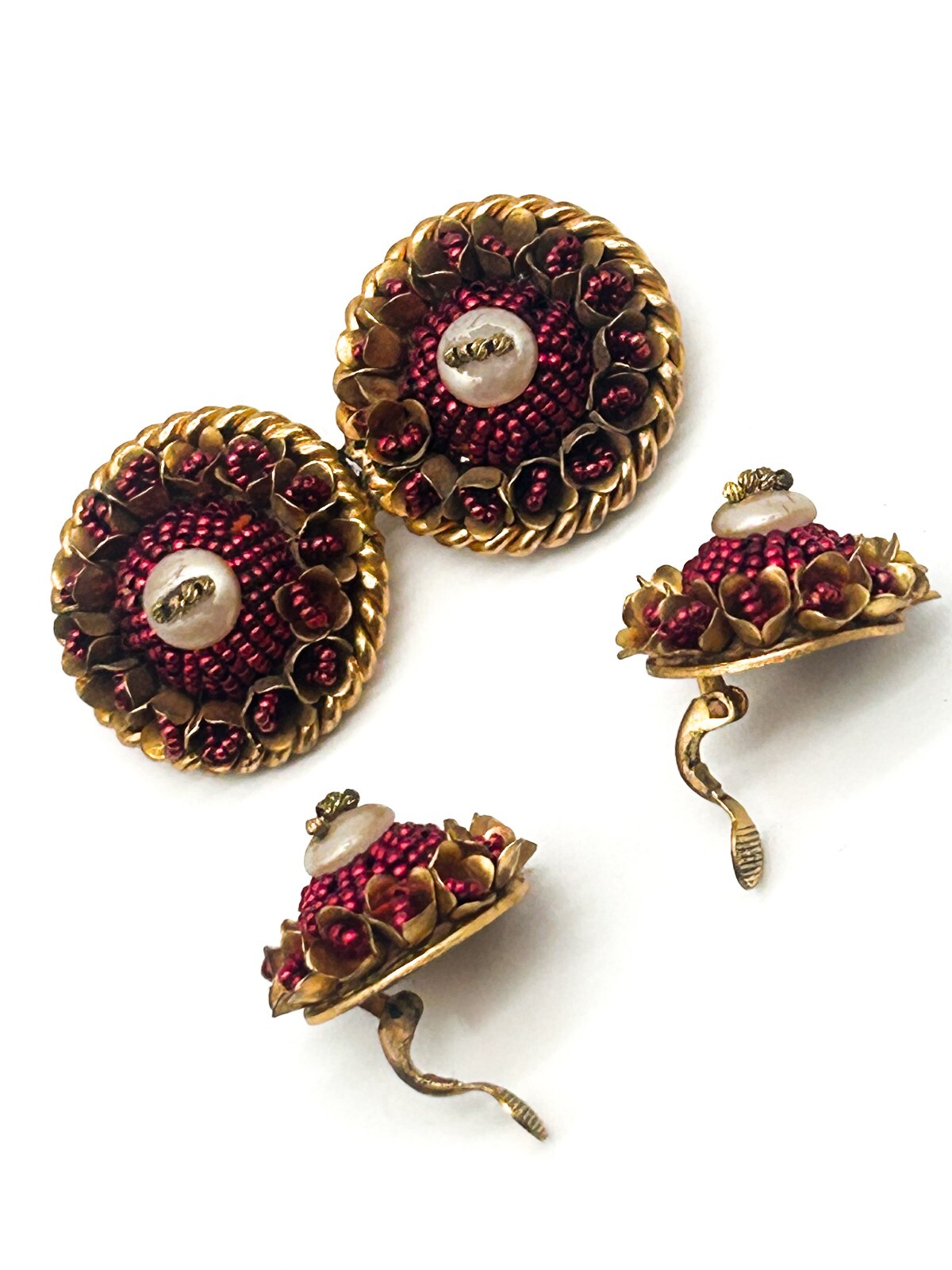 Vintage Cranberry Red Seed Bead Faux Pearl Demi Parure Brooch & Clip On Earrings