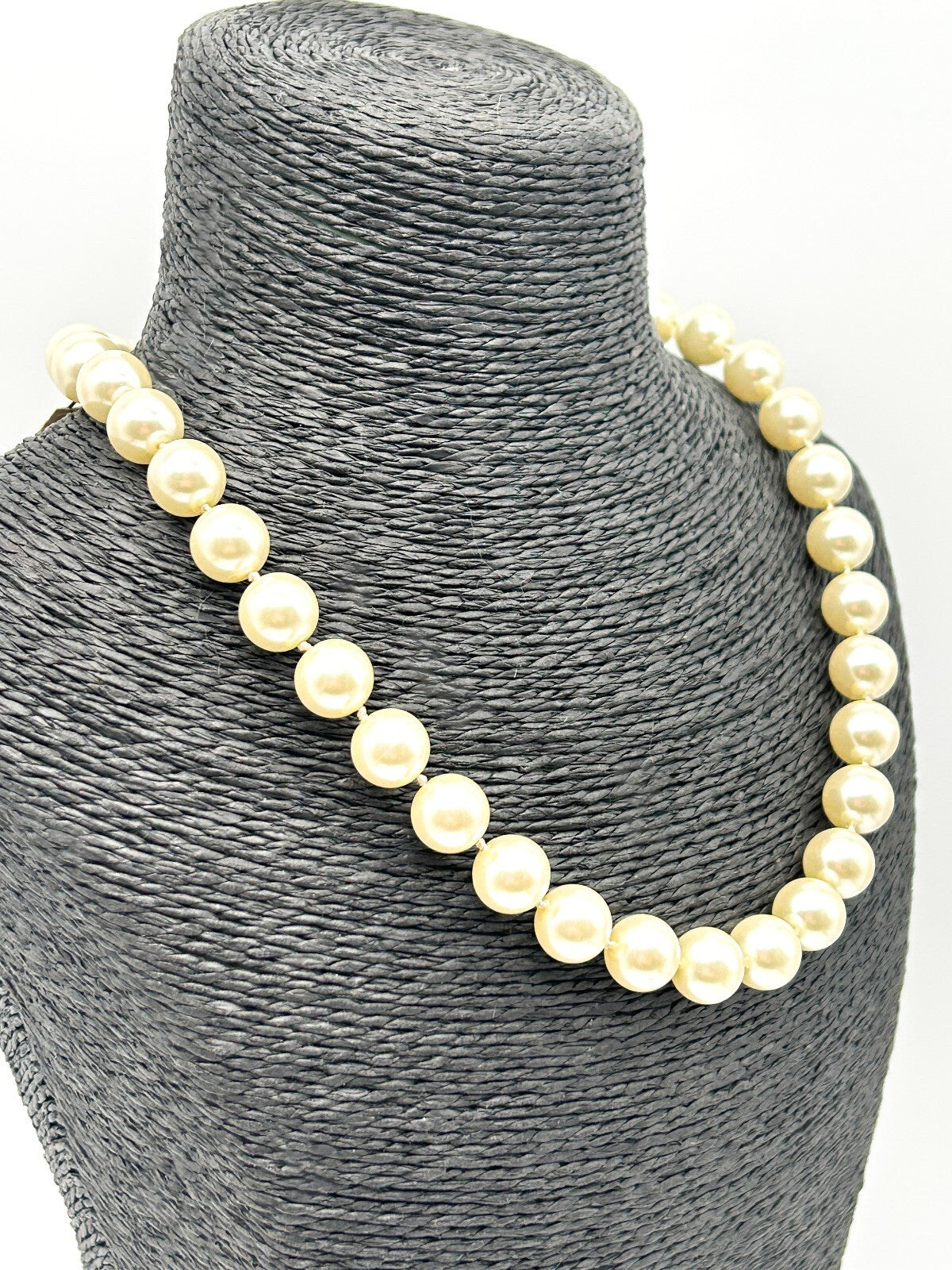 Vintage Cabouchon Faux Pearl Necklace Glass Pearls Hand Knotted Gold Tone Clasp