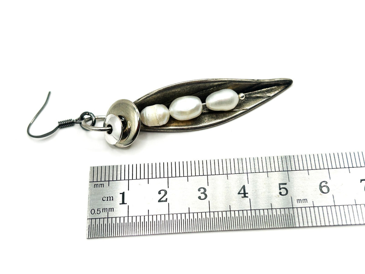 Freshwater Pearl Sculptural Leaf Earrings Silver Tone BD-Eye Original