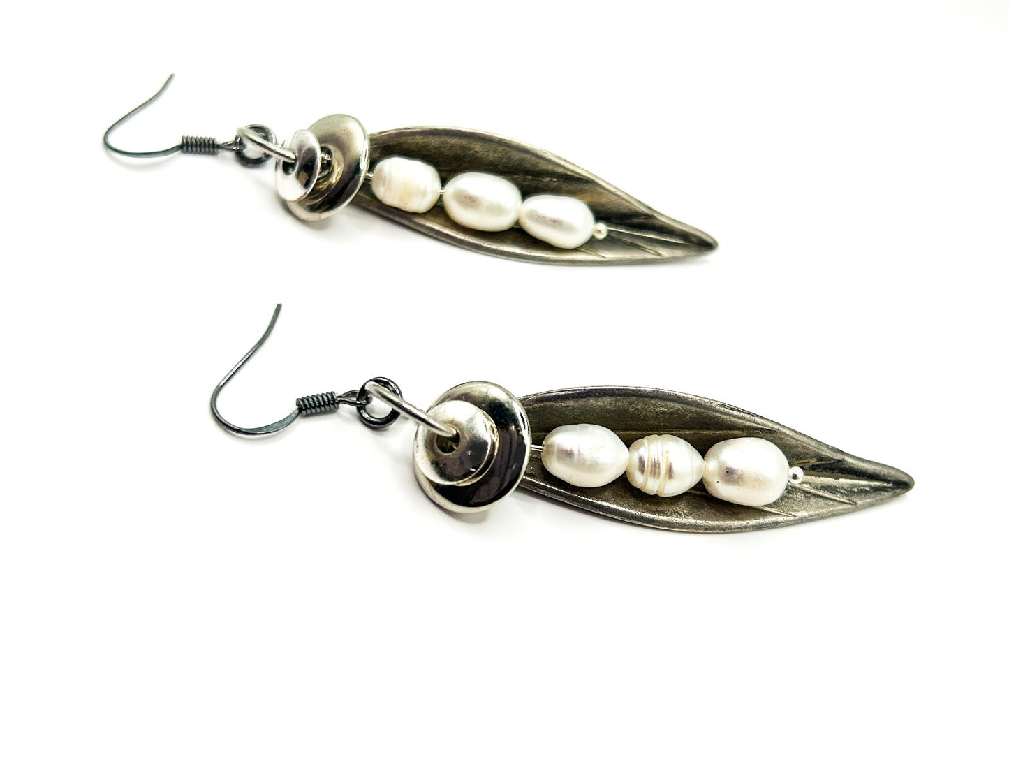 Freshwater Pearl Sculptural Leaf Earrings Silver Tone BD-Eye Original