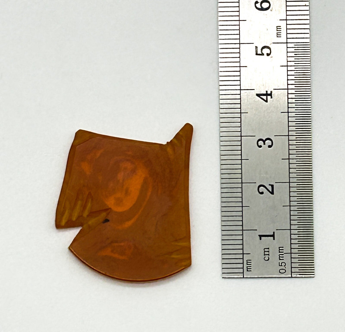 Vintage Carved Bakelite Scottie Terrier Dog Head Orange Amber Marble Swirl Piece