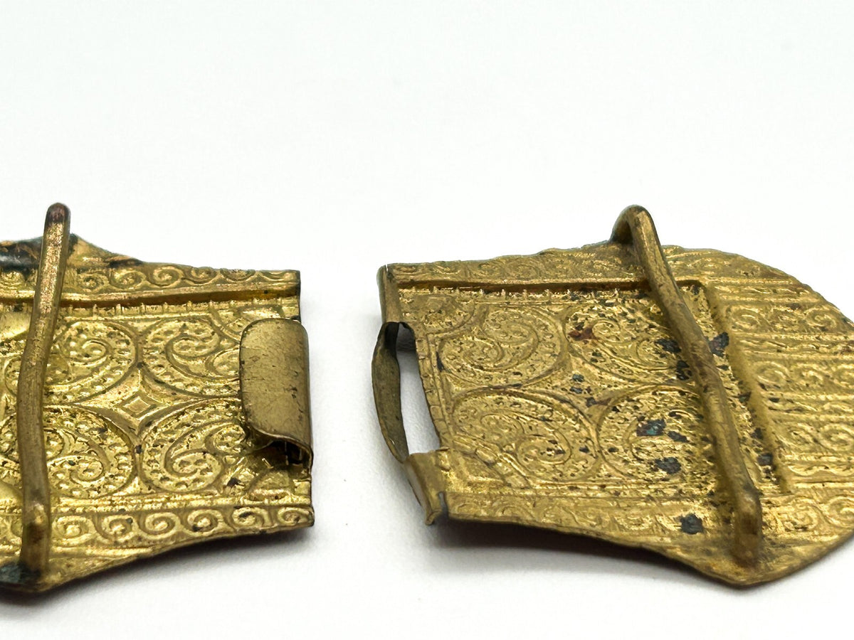 Vintage Ornate Brass Gold Tone Belt Buckle Embossed Scroll Pattern Black Metal