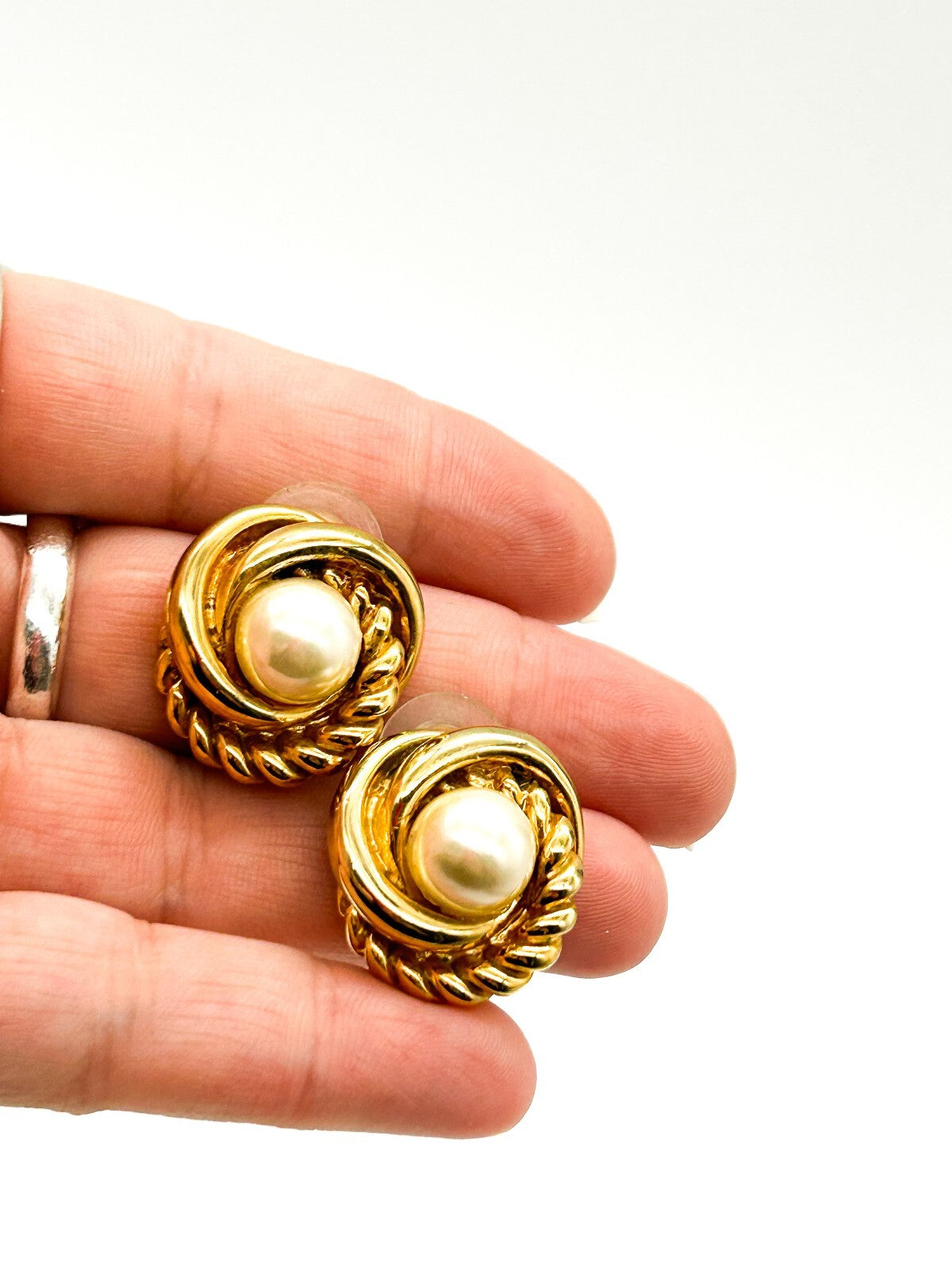 Vintage Gold Tone Faux Pearl Knot Stud Earrings Rope Effect Statement Posts