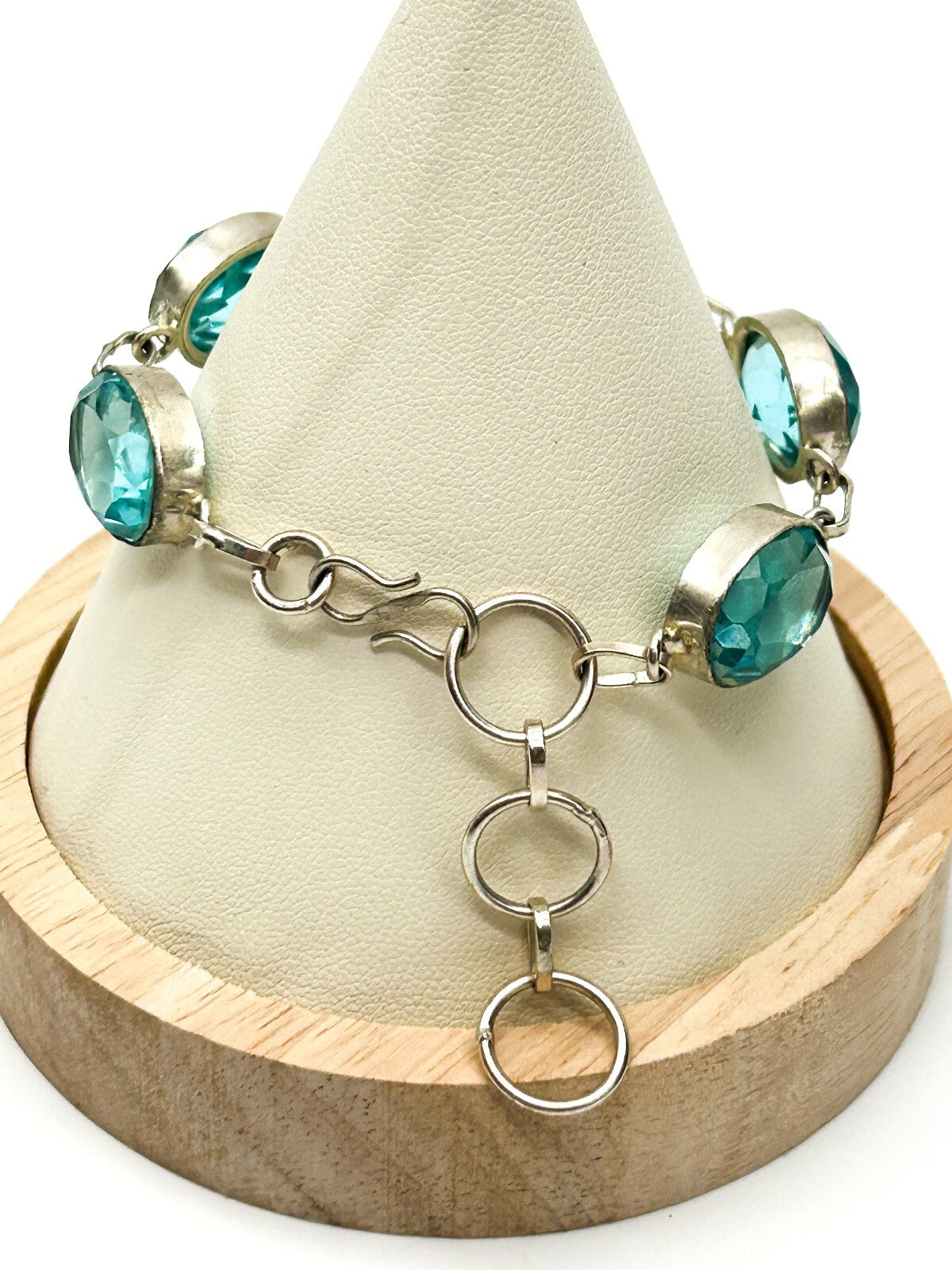 Vintage Aqua Blue Faceted Glass Cabochon Bracelet Silver Tone Open Back Bezel