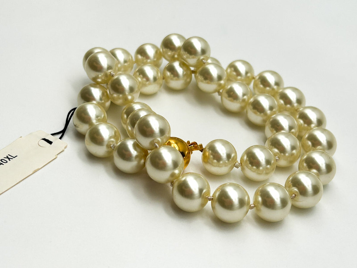 Vintage Cabouchon Faux Pearl Necklace Glass Pearls Hand Knotted Gold Tone Clasp