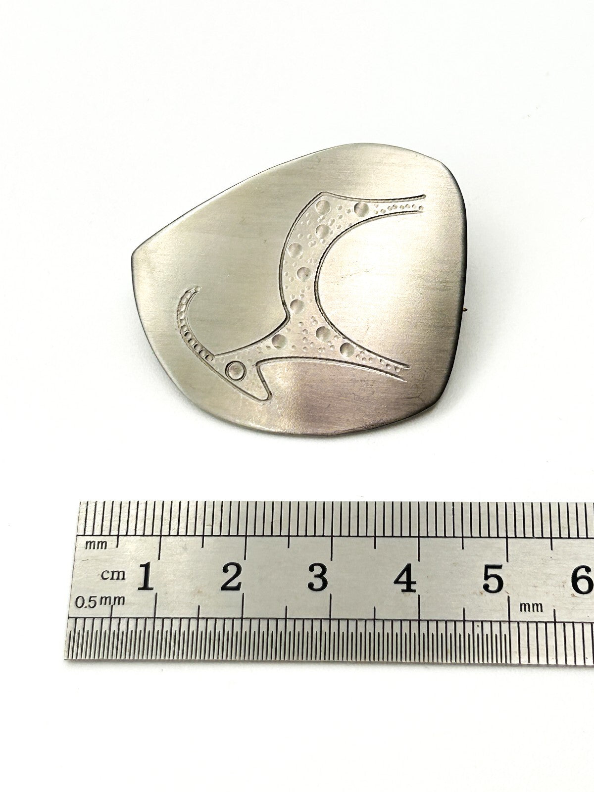 Vintage Sterling Silver Oryx Brooch Etched Antelope Gazelle Modernist Pin