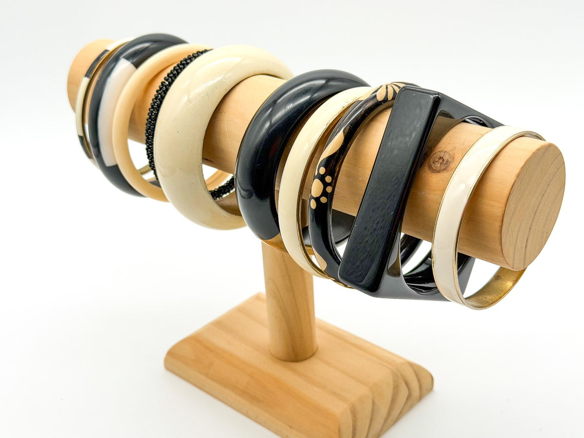 Vintage Black White Cream Bangle Bundle Gold Tone Acrylic Enamel Bracelet Set