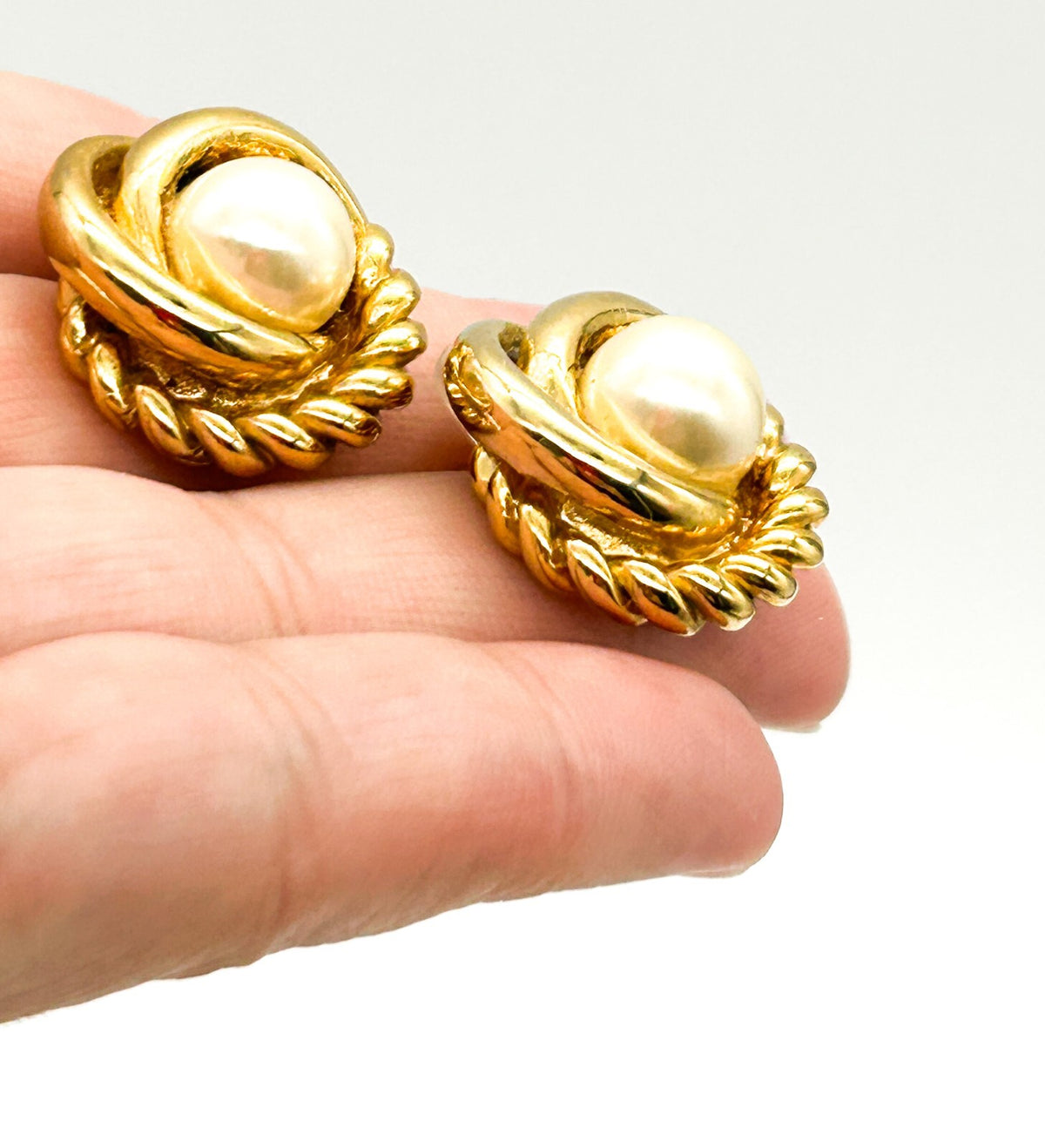Vintage Gold Tone Faux Pearl Knot Stud Earrings Rope Effect Statement Posts