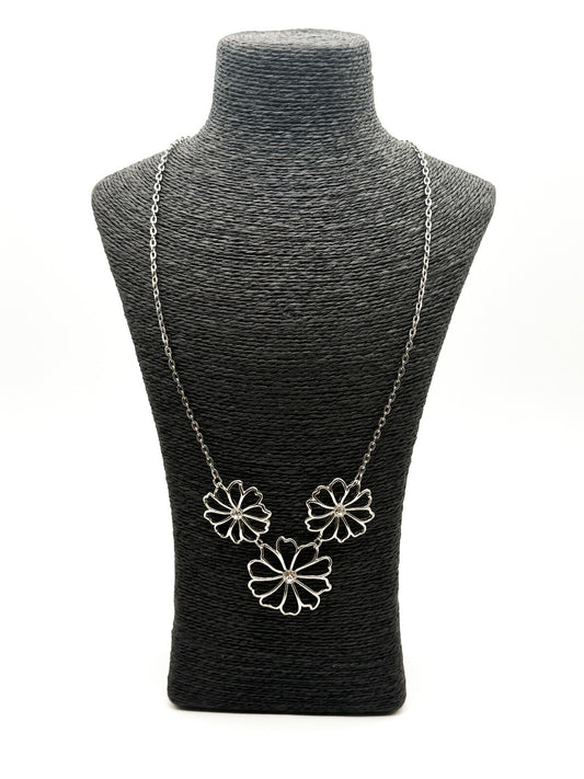 Silver Tone Triple Flower Statement Necklace Rhinestone Floral Pendant 26”