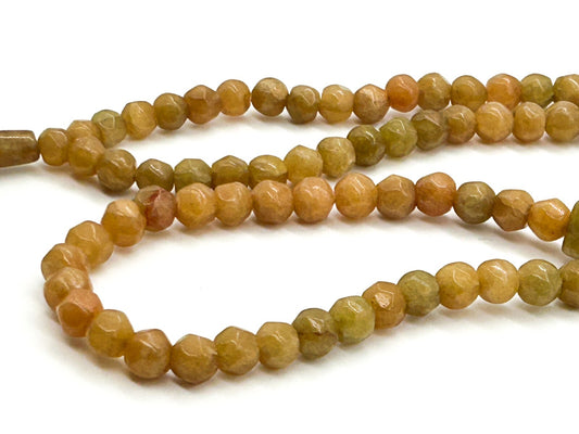 Vintage Yellow Jade Beaded Necklace Green Jade Tassel Pendant Gemstone
