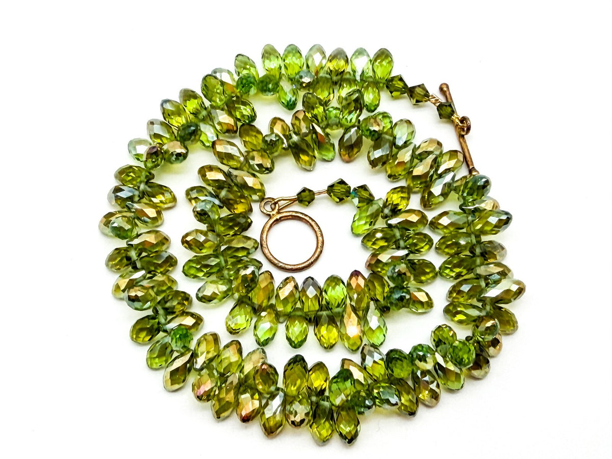 Swarovski Beads Green Crystal Necklace Faceted Teardrop Beads Gold Tone Toggle