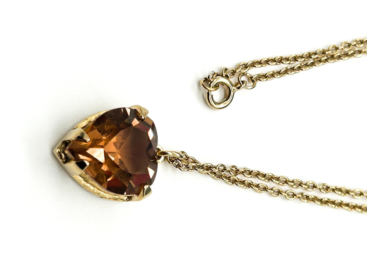 Vintage Gold Tone Smoky Amber Crystal Heart Pendant Necklace Faceted Glass 24”