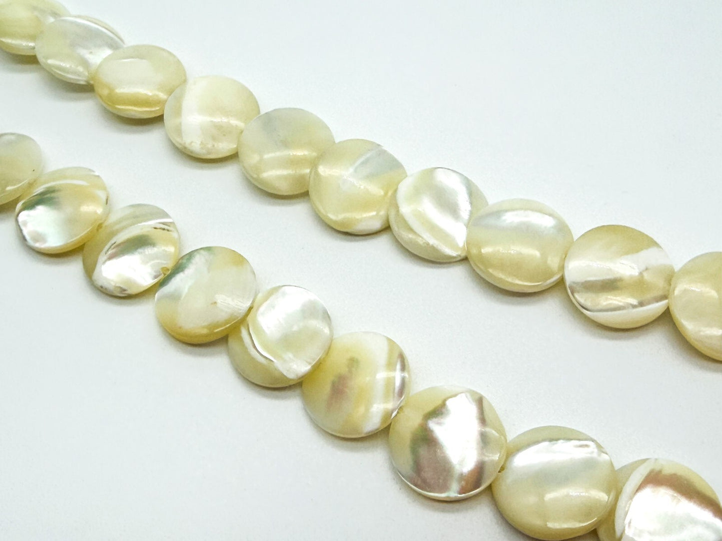 Vintage Mother of Pearl Disc Necklace Genuine Shell Choker 15.5”
