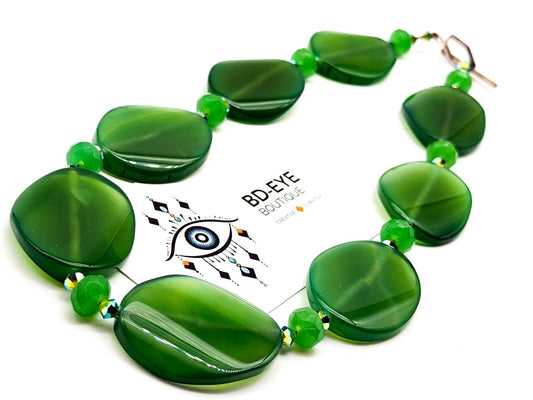 Chunky Green Agate Statement Necklace Faceted Glass Aurora Borealis Beads