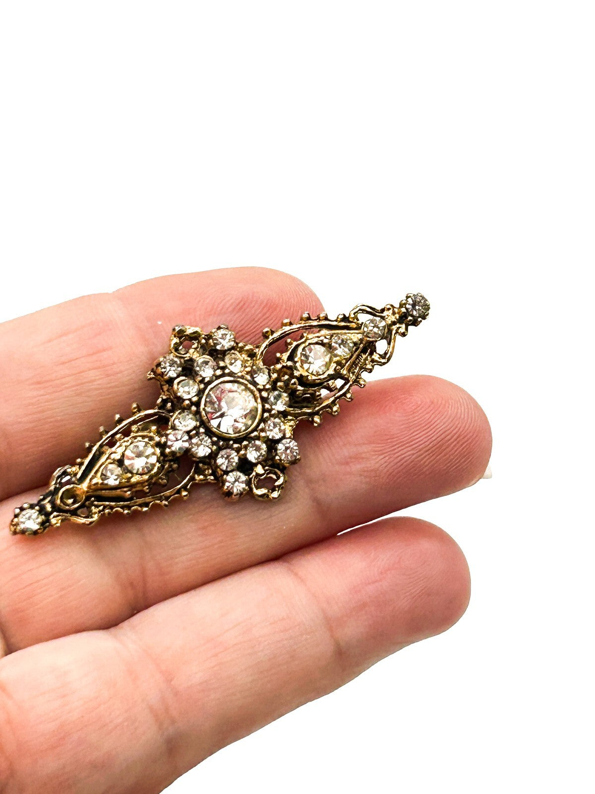 Susan Caplan Gold Tone Clear Rhinestone Ornate Brooch Vintage Style Pin