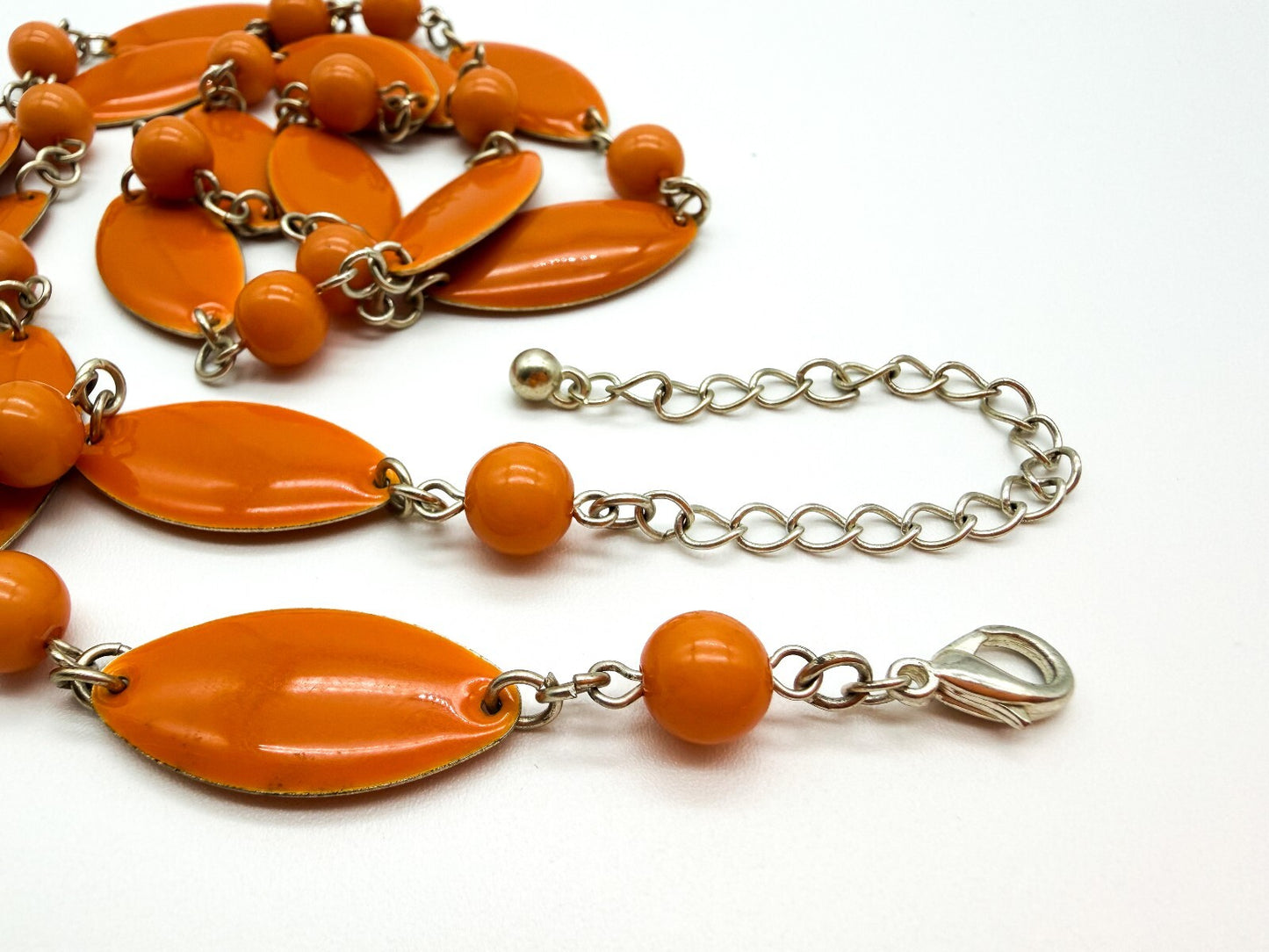 Retro Long Orange Acrylic Link Necklace Marquise Beads Silver Tone 31.5”